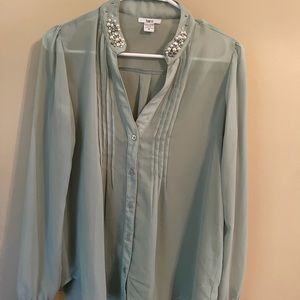 Business casual shirt